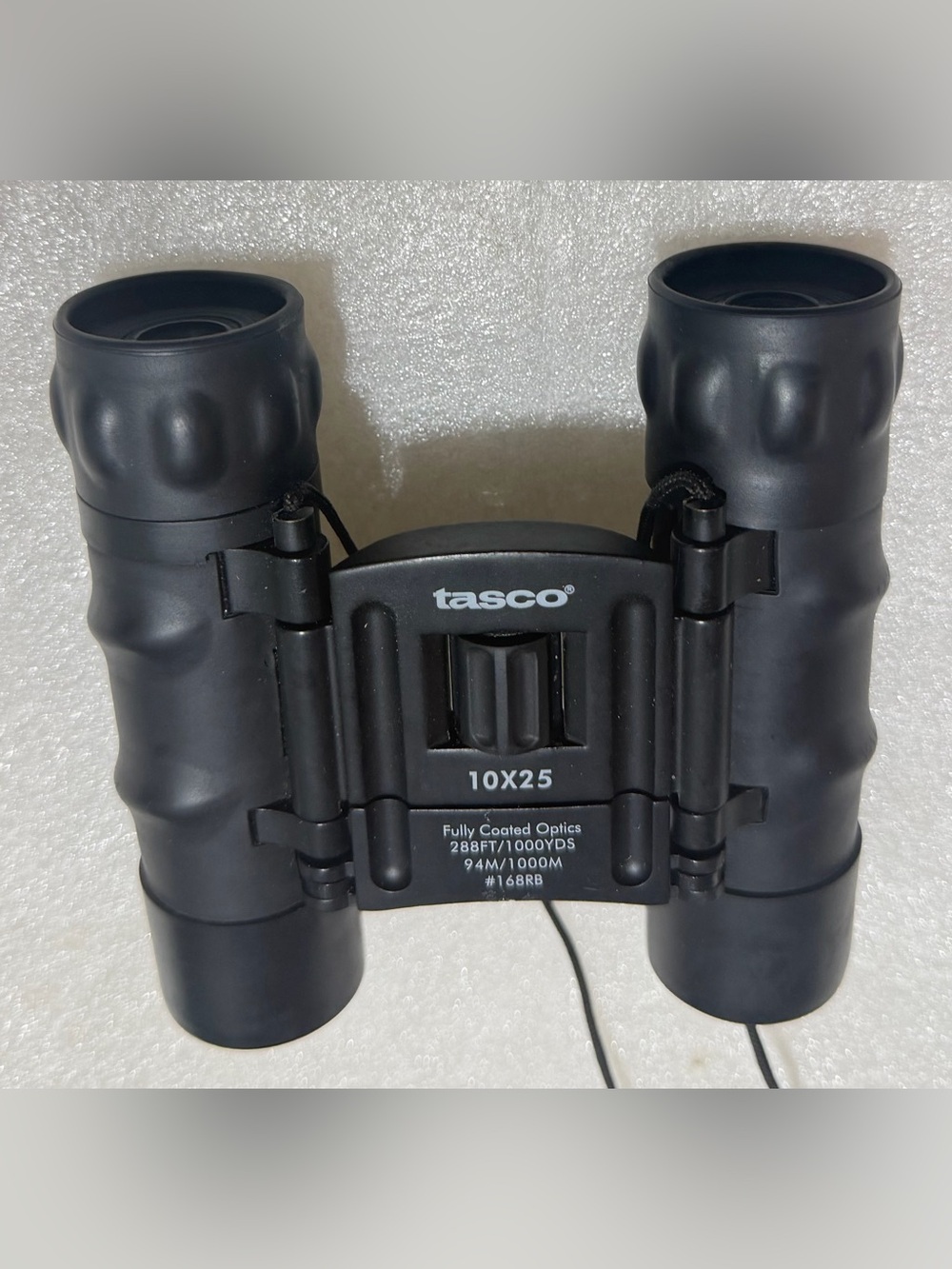 Tasco 10x25 Compact Binoculars - Black